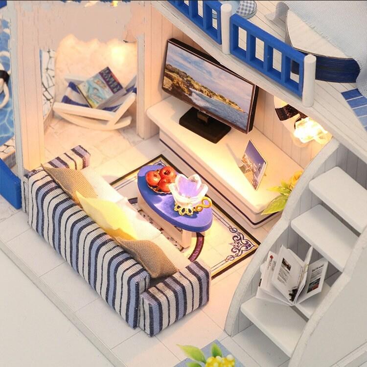 DIY Dollhouse Kit Miniature Beach Dollhouse Sea Side Villa Miniature Modern Style Chinese Japanese European Miniature Small DIY Adult Craf