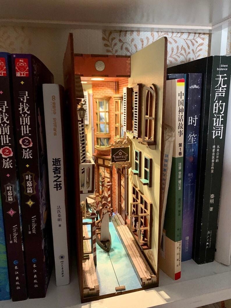 Travel in Venice Book Nook - DIY Doll House - Book Shelf Insert - Book Scenery - Bookcase with Light Model Building Kit