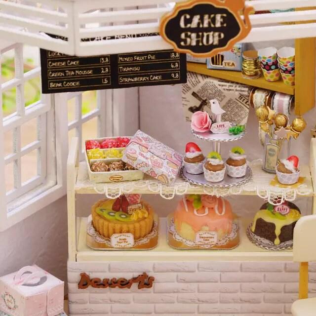 Cake Shop DIY Dollhouse Kit Cake Dairy Cupcake Shop Miniature Bakery Dollhouse European Style Dollhouse Free Dust Cover Adult Craft