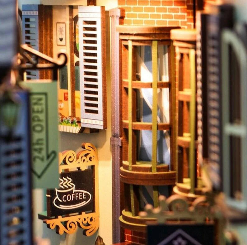 Travel in Venice Book Nook - DIY Doll House - Book Shelf Insert - Book Scenery - Bookcase with Light Model Building Kit