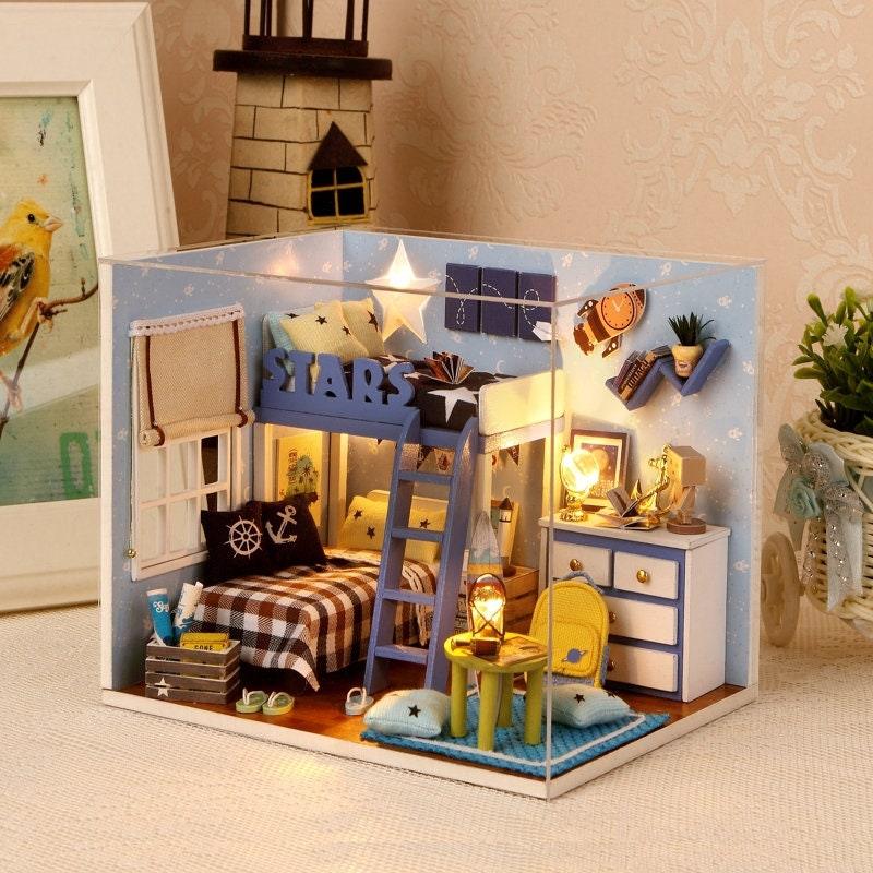 DIY Dollhouse Kit Sweet Bed Room Miniature Dollhouse (2 Styles) with Free Dust Cover Modern Miniature Dollhouse Kit Adult Craft DIY Kits