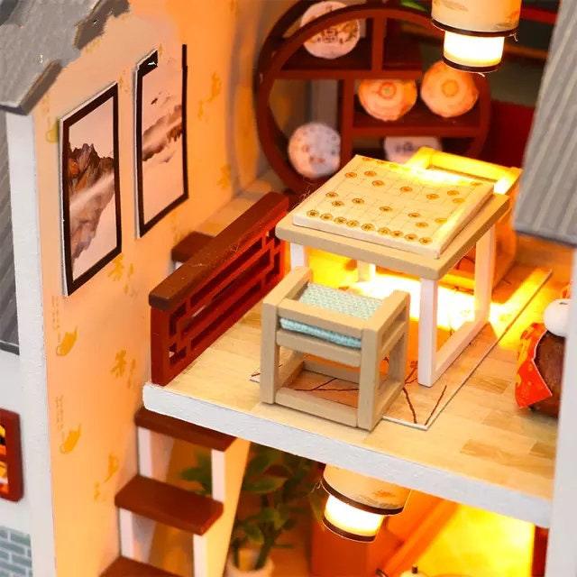 DIY Dollhouse Kit Dragon Gate Inn Ancient Chinese Style Doll House Miniature Capital City Doll House Adult Craft Birthday Gift Miniature