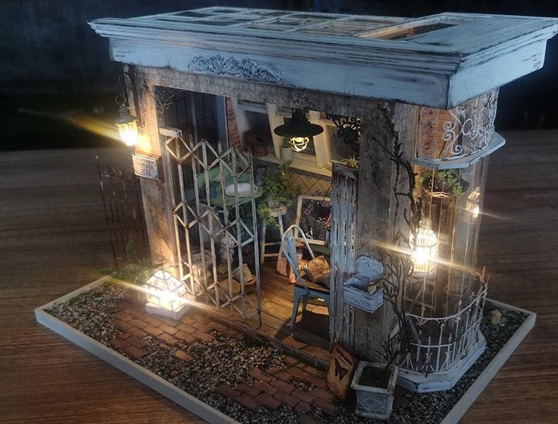 DIY Dollhouse Kit - Irish Extravaganza Rustic Style Hut Dollhouse Miniature - Dollhouse Miniature KIt - Easy To Assemble Kit