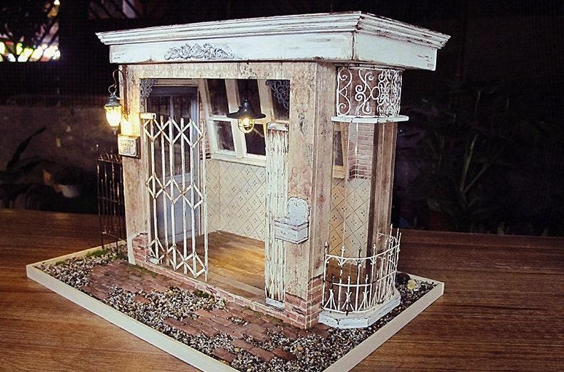 DIY Dollhouse Kit - Irish Extravaganza Rustic Style Hut Dollhouse Miniature - Dollhouse Miniature KIt - Easy To Assemble Kit